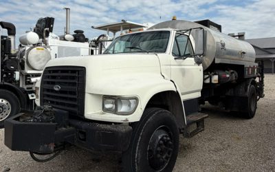 1998 Ford Asphalt Distributor Truck